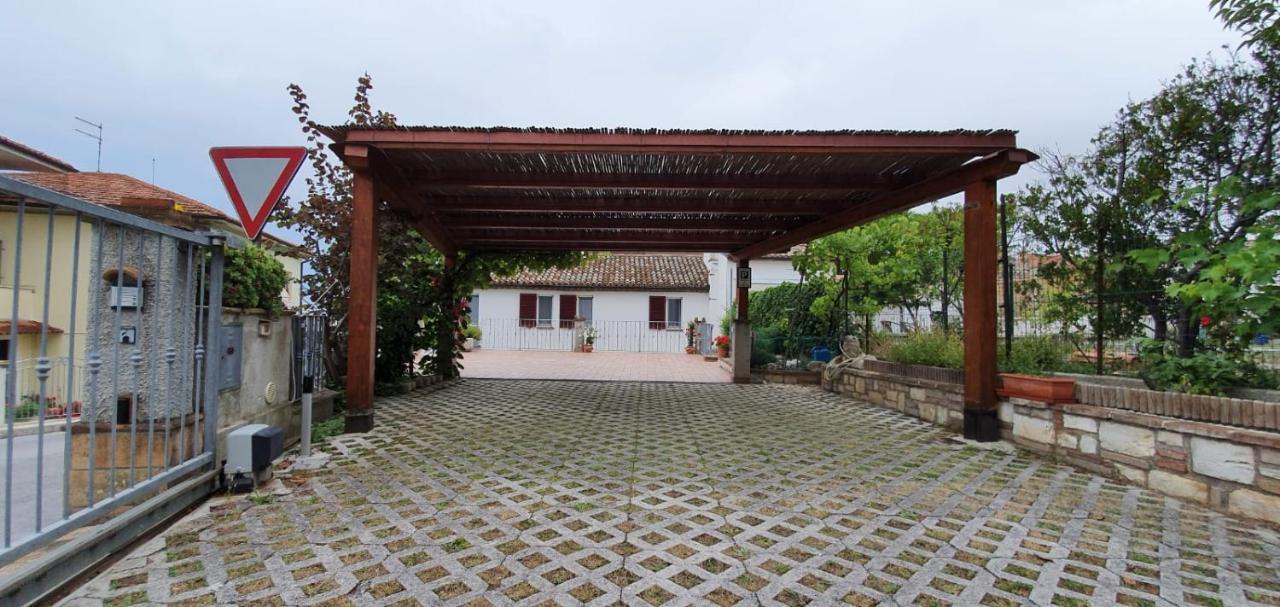 B&B Capo Le Vigne Сироло Екстериор снимка