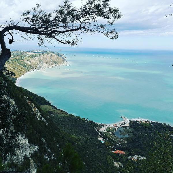 B&B Capo Le Vigne Сироло Екстериор снимка